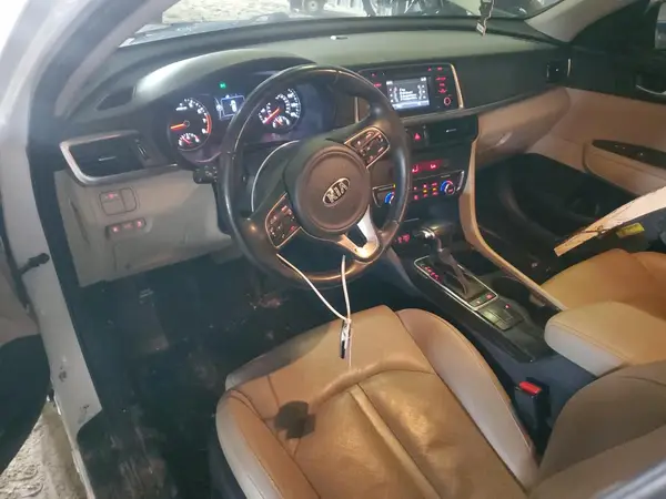 5XXGU4L34GG081173 2016 KIA OPTIMA - Image 8