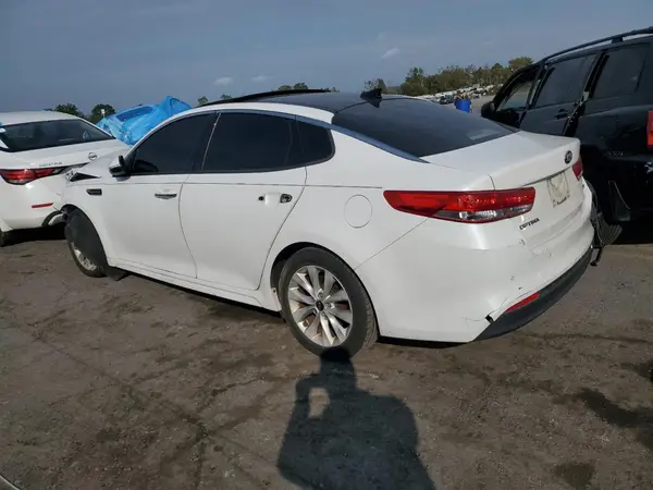 5XXGU4L34GG093470 2016 KIA OPTIMA - Image 2