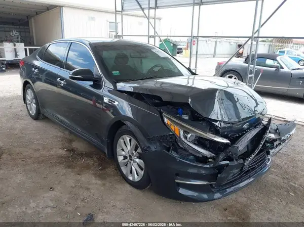 5XXGU4L34GG096787 2016 KIA OPTIMA - Image 1