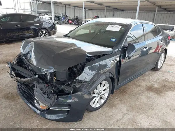 5XXGU4L34GG096787 2016 KIA OPTIMA - Image 2