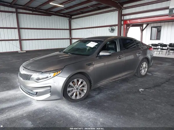 5XXGU4L34GG102863 2016 KIA OPTIMA - Image 2