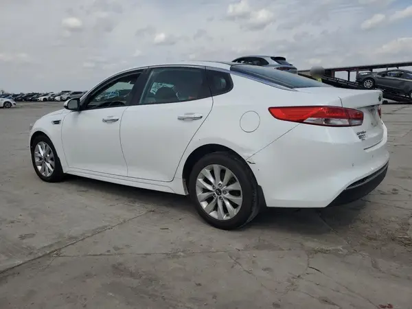 5XXGU4L34GG106234 2016 KIA OPTIMA - Image 2