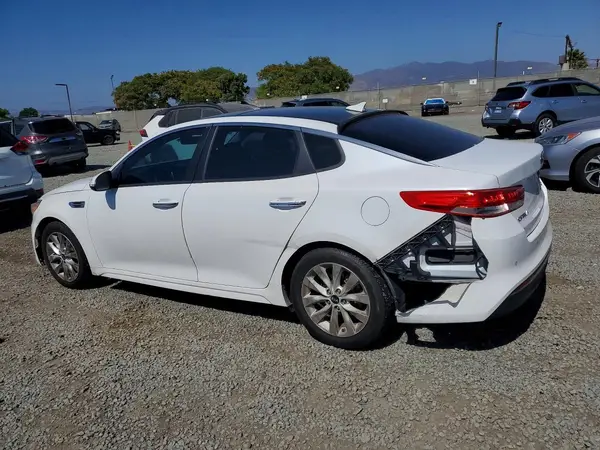 5XXGU4L34GG106282 2016 KIA OPTIMA - Image 2