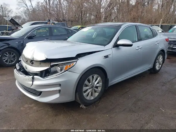 5XXGU4L34GG116830 2016 KIA OPTIMA - Image 2