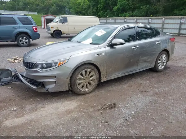 5XXGU4L34HG126243 2017 KIA OPTIMA - Image 2