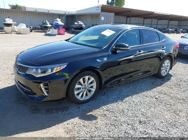 5XXGU4L34HG126971 2017 KIA OPTIMA - Image 2