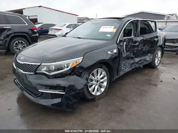 5XXGU4L34HG127344 2017 KIA OPTIMA - Image 2