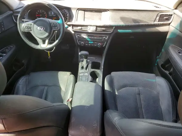 5XXGU4L34HG137257 2017 KIA OPTIMA - Image 8