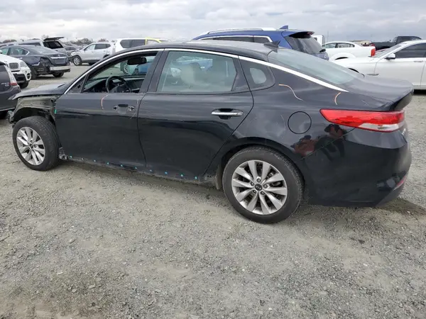 5XXGU4L34HG157525 2017 KIA OPTIMA - Image 2