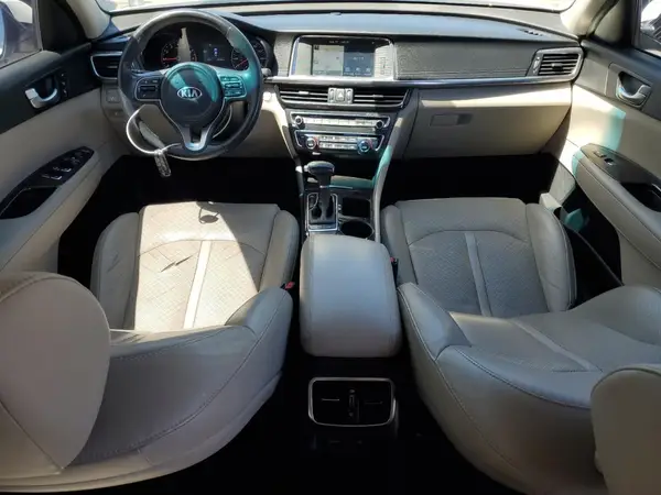 5XXGU4L34HG158738 2017 KIA OPTIMA - Image 8