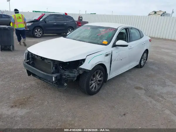5XXGU4L34HG167892 2017 KIA OPTIMA - Image 2