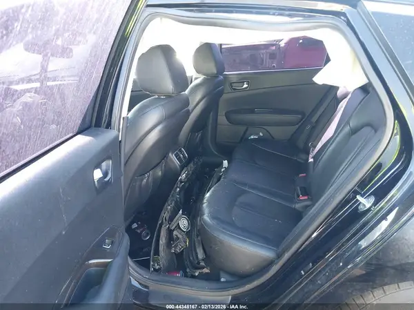 5XXGU4L34JG196170 2018 KIA OPTIMA - Image 8