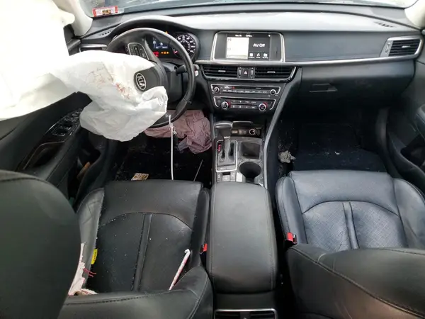 5XXGU4L34JG209841 2018 KIA OPTIMA - Image 8