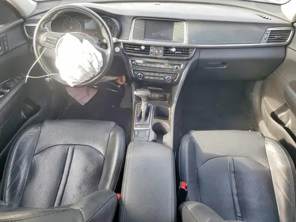 5XXGU4L34JG213257 2018 KIA OPTIMA - Image 8