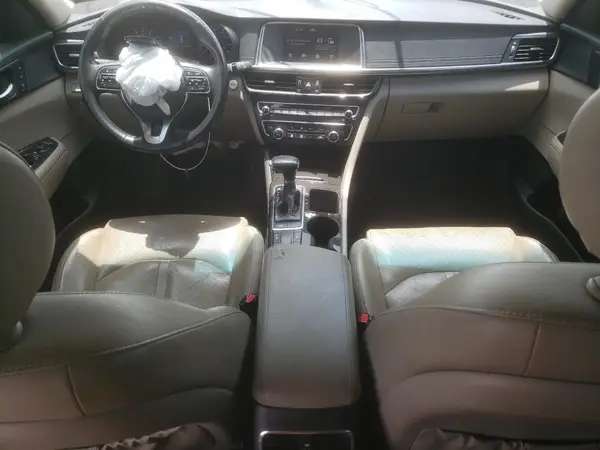 5XXGU4L34JG223092 2018 KIA OPTIMA - Image 8