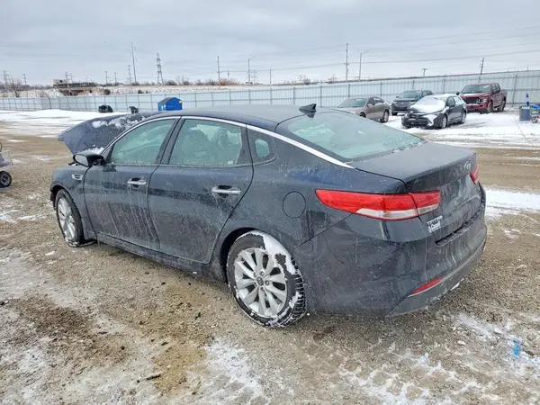 5XXGU4L34JG233511 2018 KIA OPTIMA - Image 2