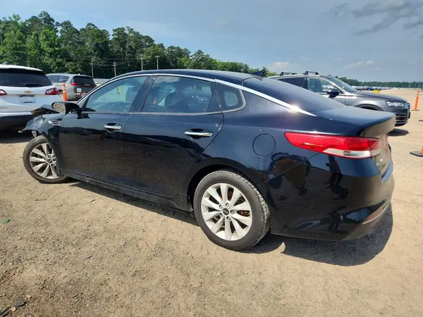 5XXGU4L34JG247652 2018 KIA OPTIMA - Image 2