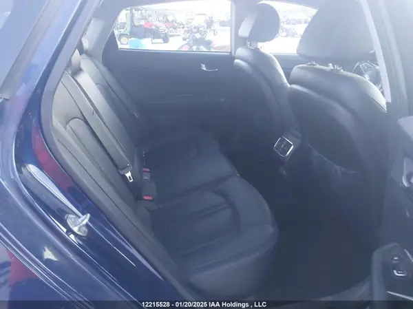 5XXGU4L34KG348028 2019 KIA OPTIMA - Image 8