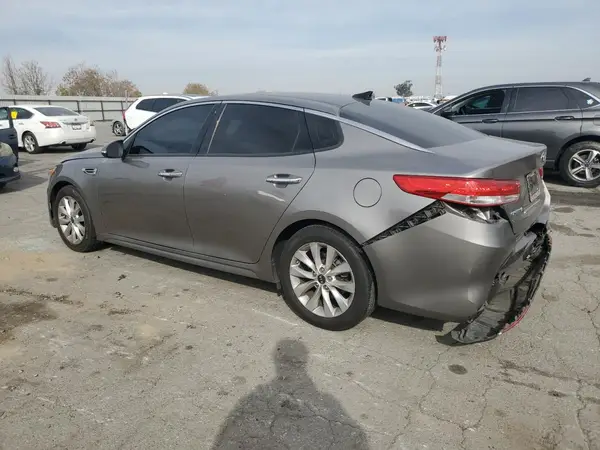 5XXGU4L35GG004103 2016 KIA OPTIMA - Image 2