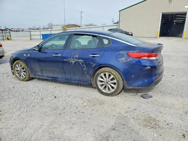 5XXGU4L35GG012427 2016 KIA OPTIMA - Image 2