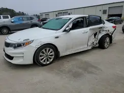 5XXGU4L35GG046061 2016 KIA OPTIMA