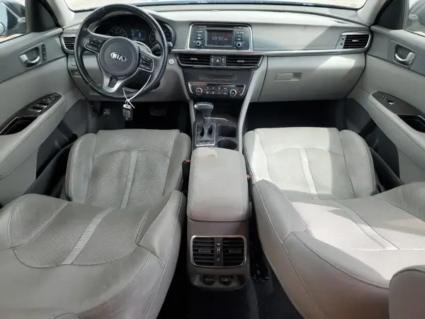 5XXGU4L35GG047260 2016 KIA OPTIMA - Image 8
