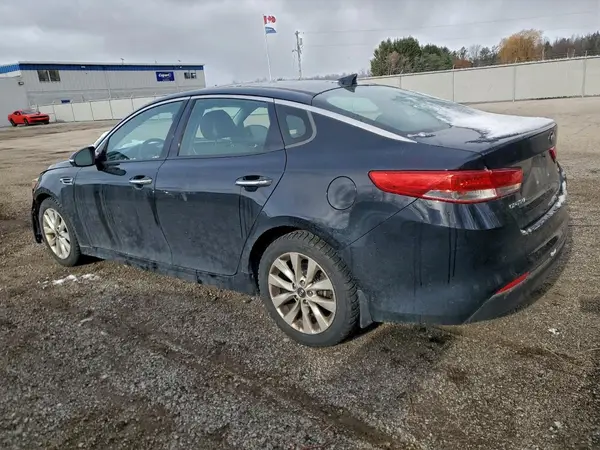 5XXGU4L35GG049252 2016 KIA OPTIMA - Image 2