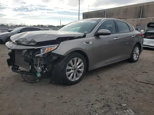 5XXGU4L35GG052121 2016 KIA OPTIMA - Image 1