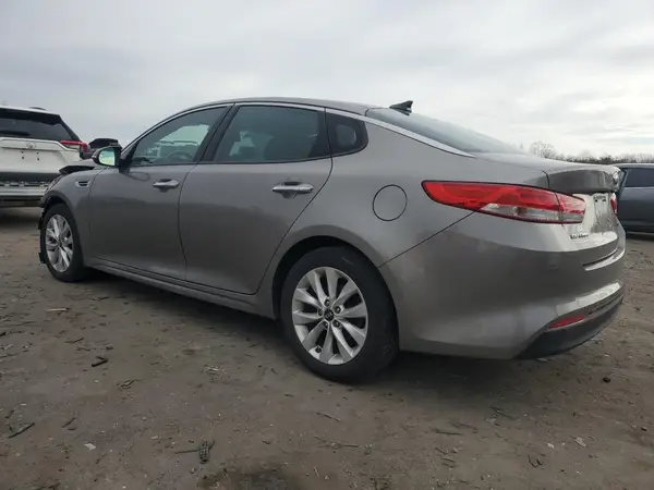 5XXGU4L35GG052121 2016 KIA OPTIMA - Image 2