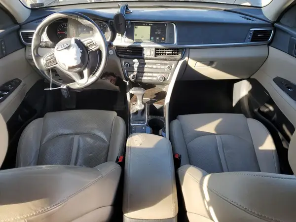 5XXGU4L35GG064155 2016 KIA OPTIMA - Image 8
