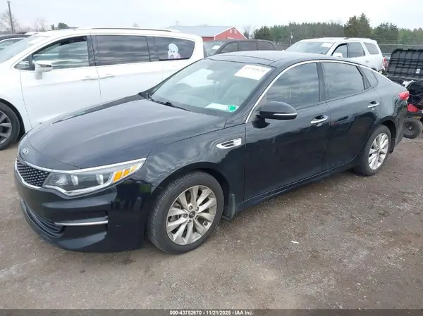 5XXGU4L35GG068044 2016 KIA OPTIMA - Image 2