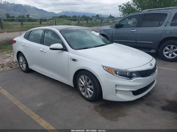 5XXGU4L35GG069405 2016 KIA OPTIMA - Image 1