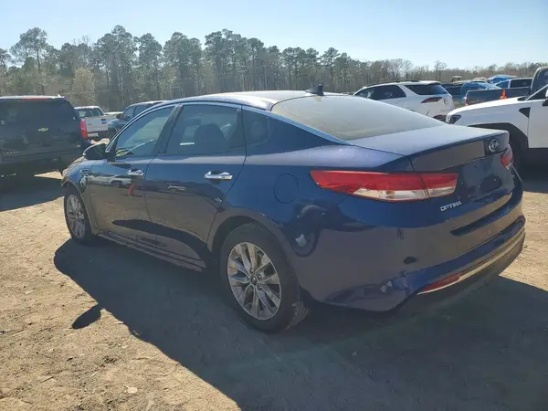 5XXGU4L35GG069436 2016 KIA OPTIMA - Image 2