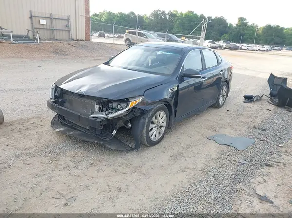 5XXGU4L35GG076273 2016 KIA OPTIMA - Image 2