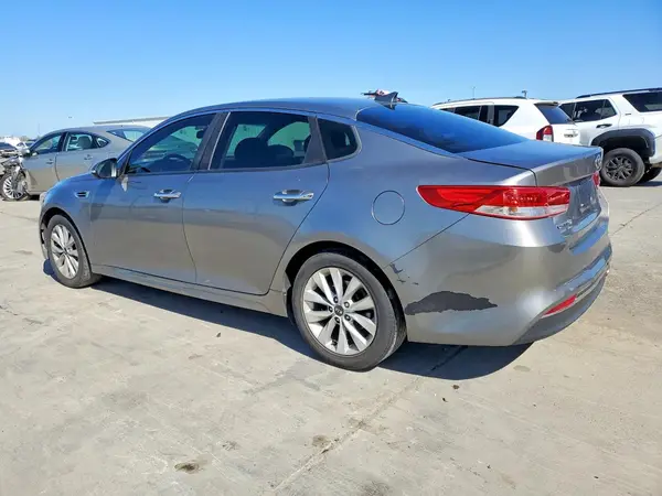 5XXGU4L35GG077164 2016 KIA OPTIMA - Image 2