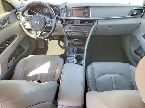 5XXGU4L35GG077164 2016 KIA OPTIMA - Image 8
