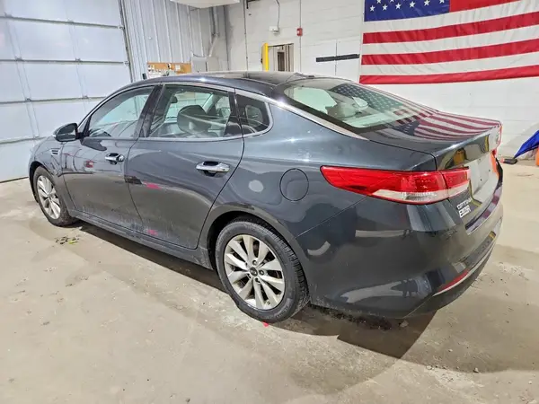 5XXGU4L35GG106193 2016 KIA OPTIMA - Image 2