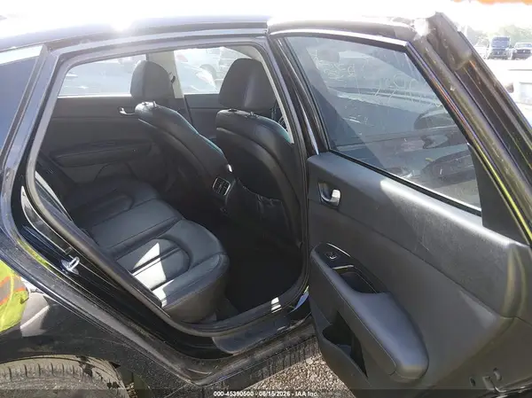 5XXGU4L35GG110356 2016 KIA OPTIMA - Image 8