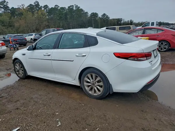 5XXGU4L35HG128180 2017 KIA OPTIMA - Image 2