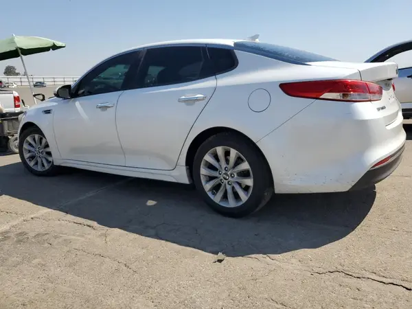 5XXGU4L35HG134853 2017 KIA OPTIMA - Image 2