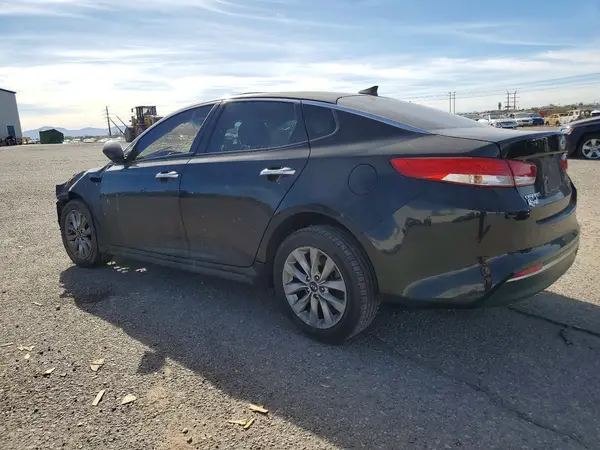 5XXGU4L35HG135856 2017 KIA OPTIMA - Image 2