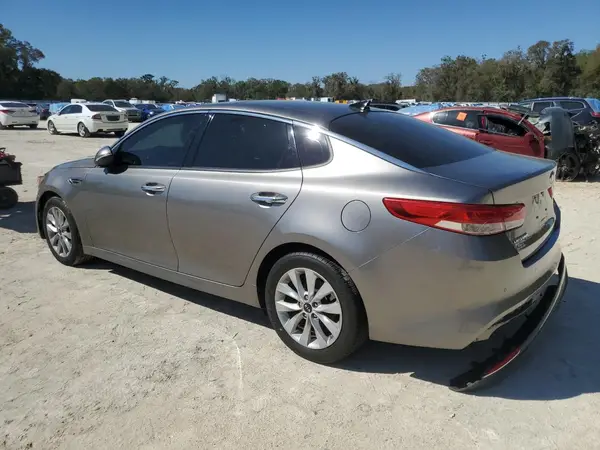 5XXGU4L35HG143276 2017 KIA OPTIMA - Image 2