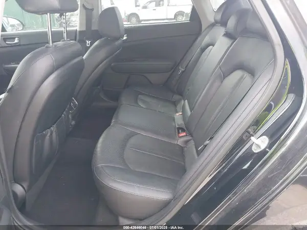 5XXGU4L35HG164578 2017 KIA OPTIMA - Image 8