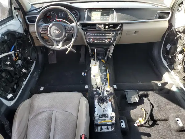 5XXGU4L35HG169814 2017 KIA OPTIMA - Image 8
