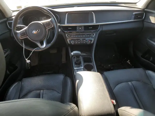 5XXGU4L35HG175564 2017 KIA OPTIMA - Image 8