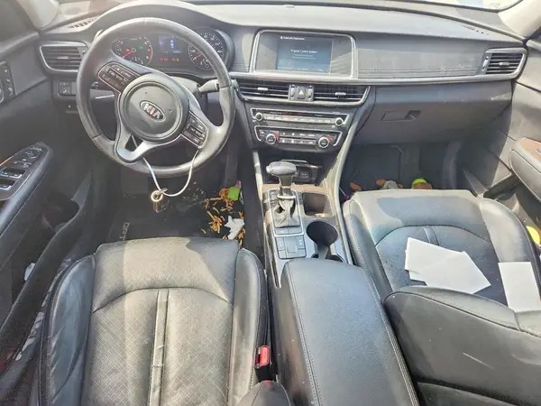 5XXGU4L35JG187056 2018 KIA OPTIMA - Image 8