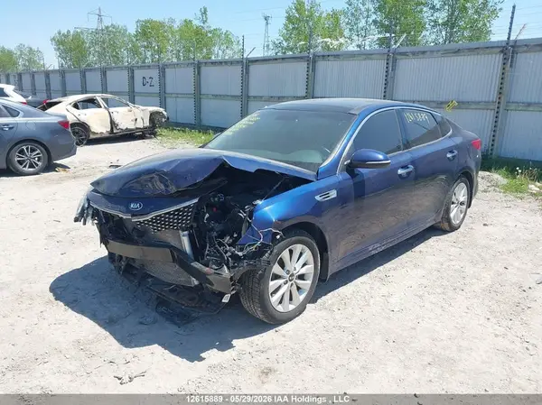 5XXGU4L35JG202574 2018 KIA OPTIMA - Image 2