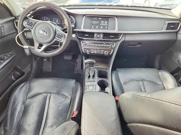 5XXGU4L35JG212425 2018 KIA OPTIMA - Image 8