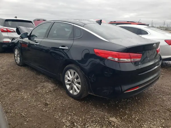 5XXGU4L35JG248342 2018 KIA OPTIMA - Image 2