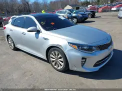 5XXGU4L35JG251757 2018 KIA OPTIMA